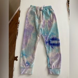Size 5t girls, sweatpants, tie-dye